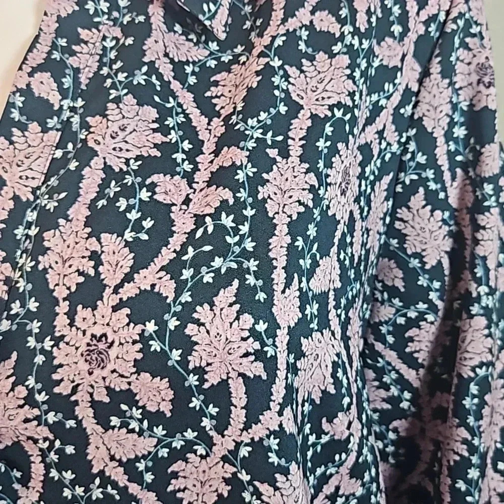 Ann Taylor Button Down Collared Floral Top Petite XL - Picture 4 of 6